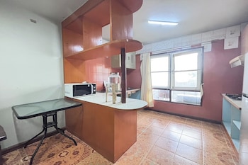Sunshiny-Bb Hostel Near Punnavithi Bts Station,,3 star