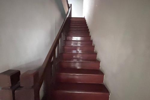 sunshiny bb hostel near punnavithi bts station
