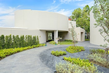 centara karon villas phuket