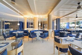 centara karon villas phuket