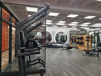 aura apartment