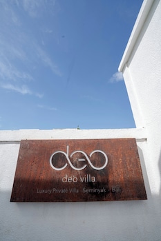 Deo Villa Seminyak,,4 star