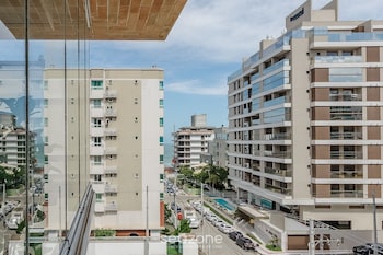 Apartment W/ Barbecue 240M From The Beach Ehi0401,,2 star
