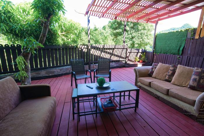 tropic nook too