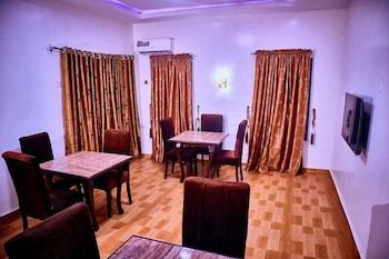 prima apartment