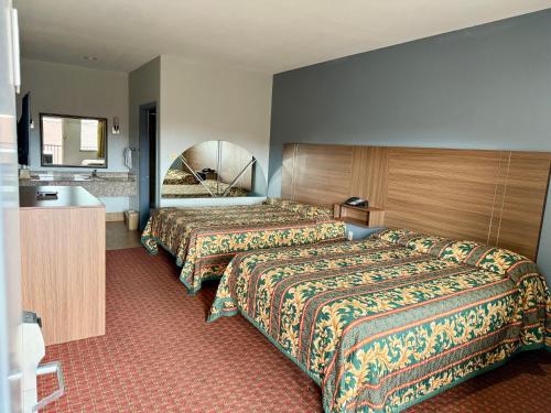 budget host inn stafford houston