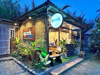 Spark Camp - Baler,,3 star