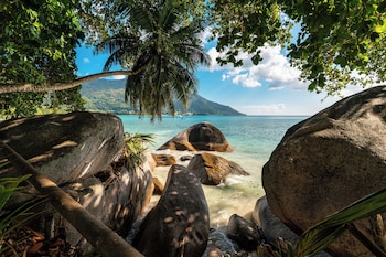 beach house beau vallon