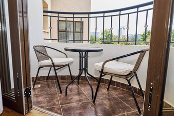 sangara by edmor suites