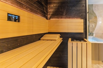 Vbm Suite & Spa Apartments,,3 star