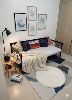 shore 2 residences apartments