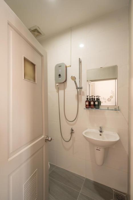 chams hotel and homestay
