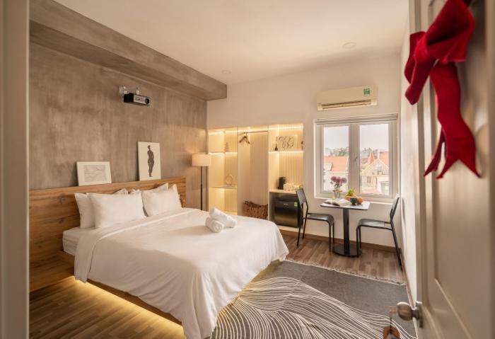 chams hotel and homestay