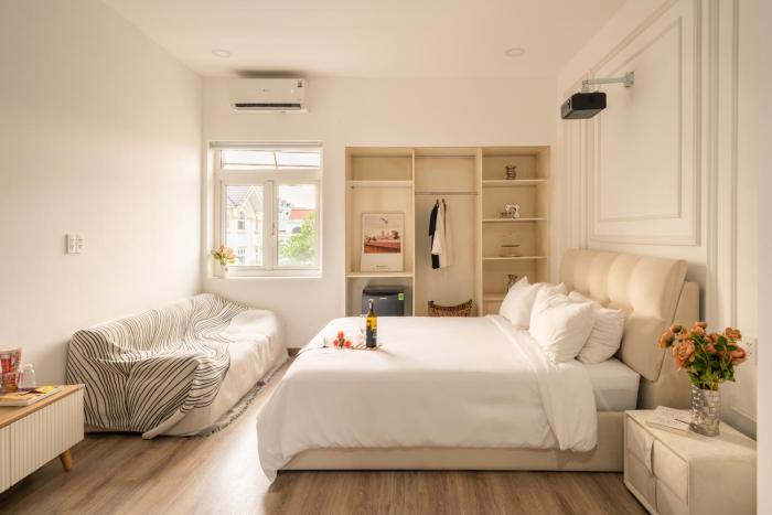 chams hotel and homestay
