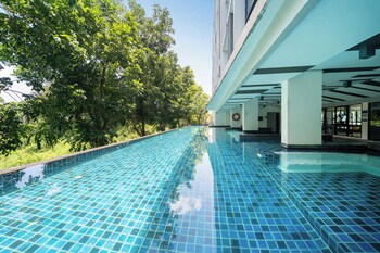 Zcape X2 Condominium In Bang Tao,,4 star