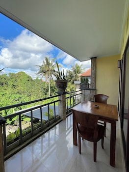 casa de cavin