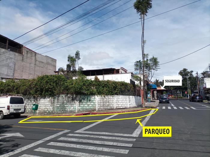 a 3 minutos del aeropuerto