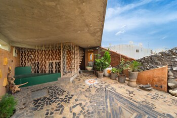 ar lighthouse bay villa by roscotel