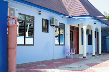 Sereni Pub & Lodge,,3 star