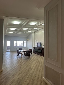 penthouse panorama baku