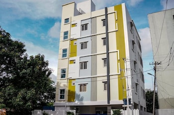 Manish Suites & Service Apartments,,4 star