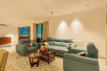 elivaas kensho daisy 5 bhk villa with plunge pool