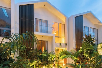 elivaas mirai tauras 3bhk