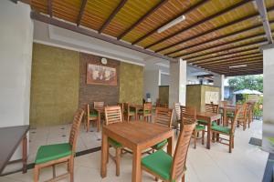 sandat hotel legian