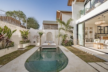 villa mulia uluwatu