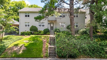 15 Standish Ave Nw,,4 star