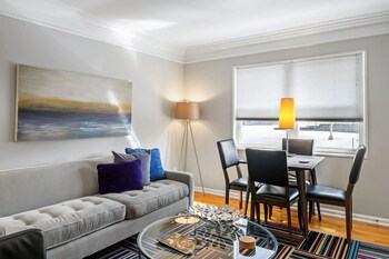 15 Standish Ave Nw,,4 star