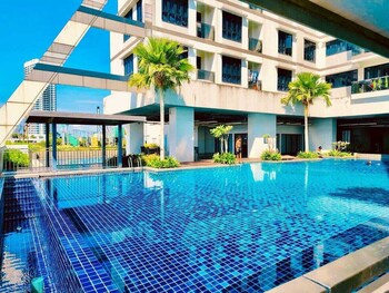 ramada medini