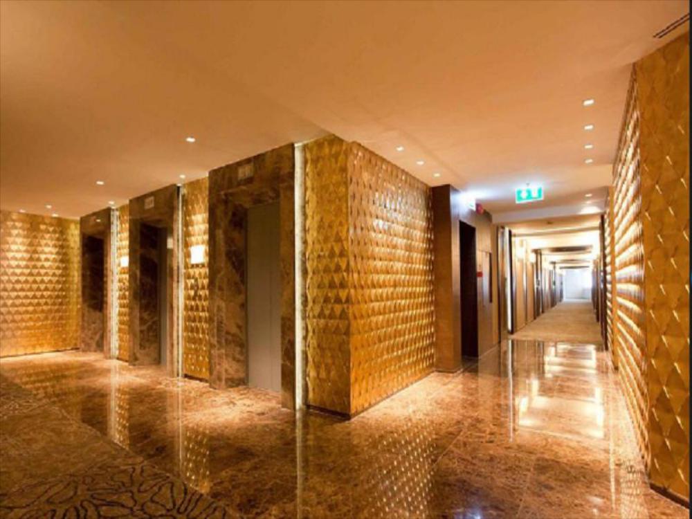 graceland bangkok hotel