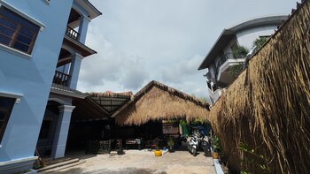 angkor geckos inn
