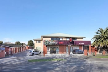 Accommodation Gateway Motel,,2 star