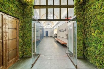 17John: Luxury One Bedroom Apartment,,2 star