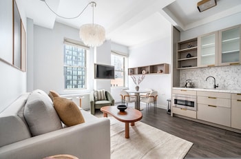 17John: Luxury One Bedroom Apartment,,2 star