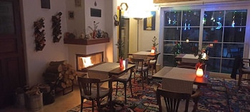 rebetiko hotel