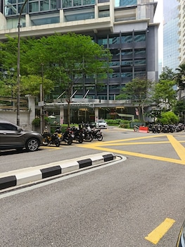 binjai 8 premium soho suites klcc