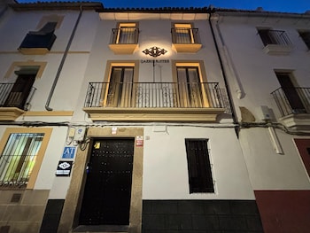 qazris suites
