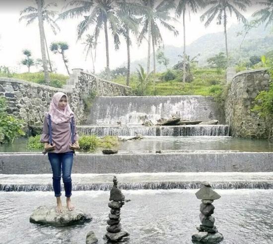 giri tengah resort borobudur
