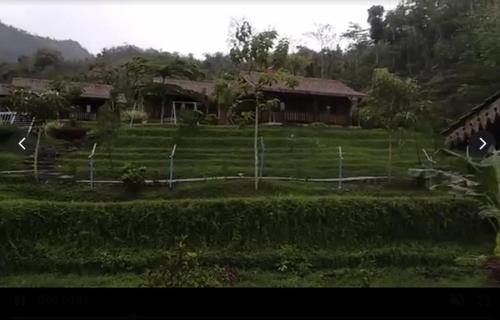 giri tengah resort borobudur