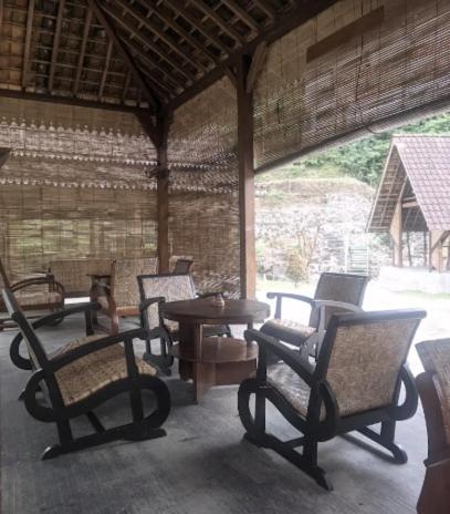giri tengah resort borobudur