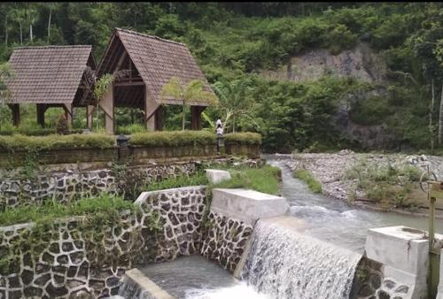 giri tengah resort borobudur