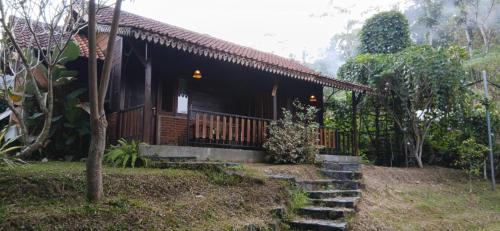 giri tengah resort borobudur
