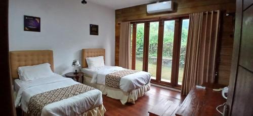 giri tengah resort borobudur