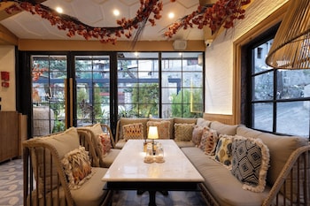 romeo lane the courtyard house mussoorie