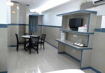 burmahtel hostel