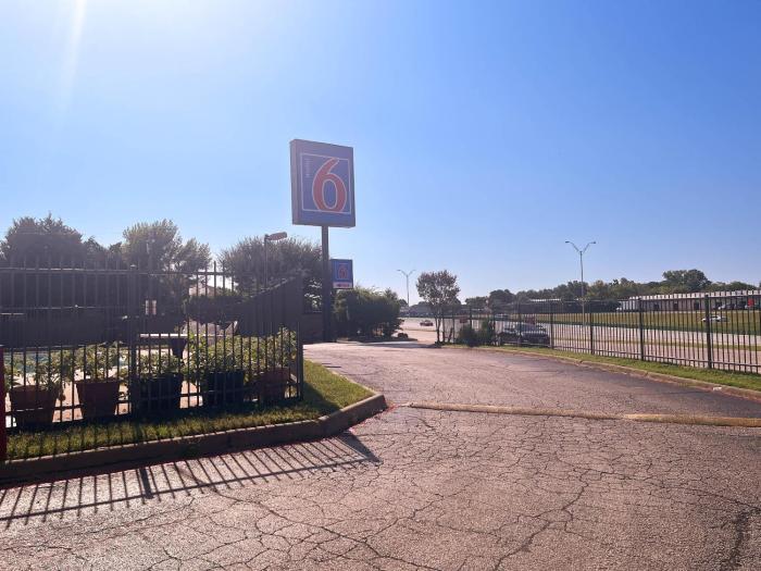 motel 6 dallas tx st augustine hwy 175