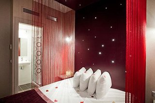five boutique hotel paris quartier latin
